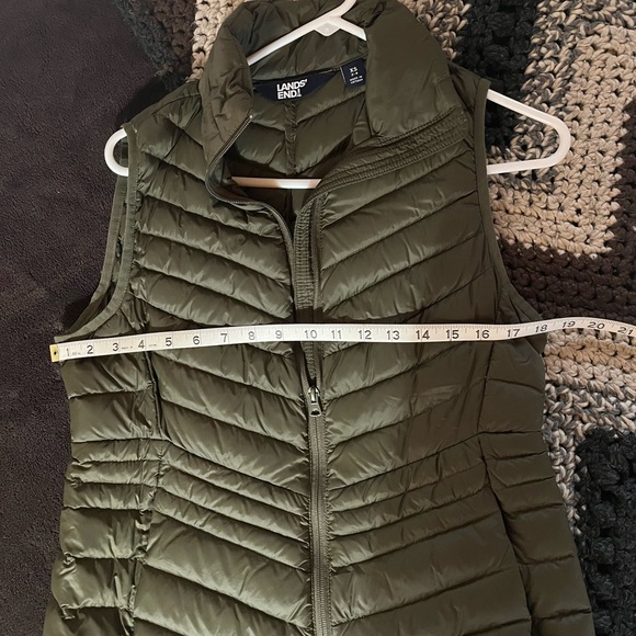 Land’s End Ultralight Packable Down Vest - Picture 6 of 6